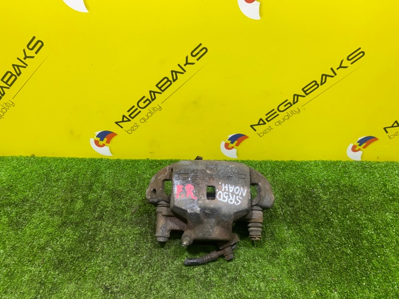 Суппорт Toyota Noah SR50 передний правый 22-15 (б/у)