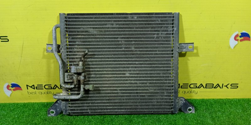 Радиатор кондиционера Mitsubishi Canter FE516BC 4D36 1996 (б/у)