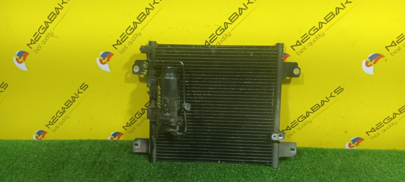 Радиатор кондиционера Mitsubishi Canter FG507B 4D33 1998 (б/у)