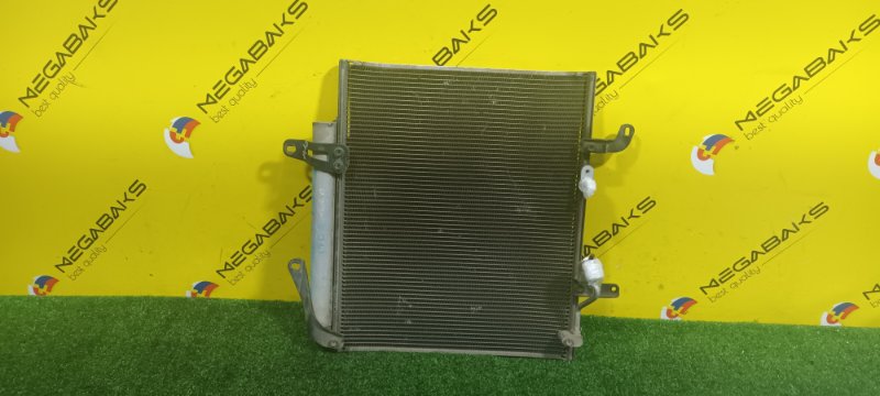 Радиатор кондиционера Toyota Toyoace XZU508 N04C-T 2011 (б/у)