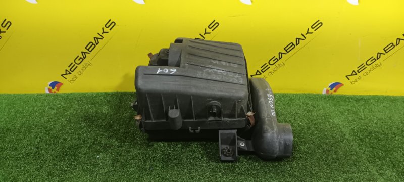 Корпус воздушного фильтра Suzuki Escudo TA02W G16A 1998 (б/у)