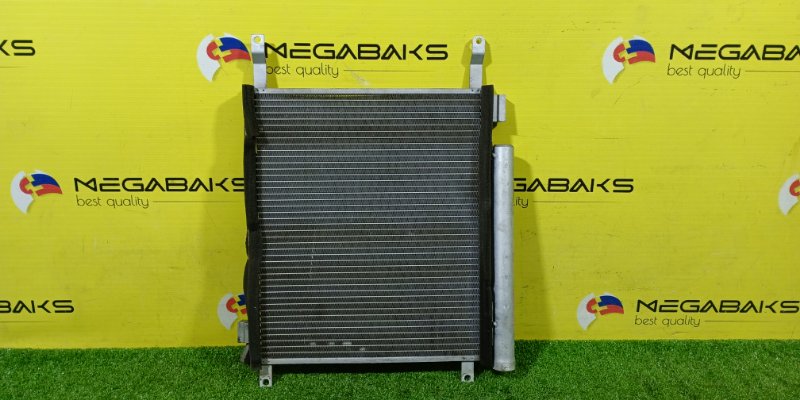 Радиатор кондиционера Suzuki Wagon R MH55S R06A 2017 (б/у)