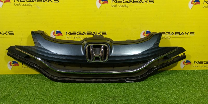 Решетка радиатора Honda Fit GK4 2013 (б/у)