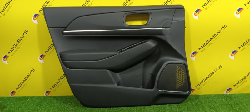 Обшивка дверей Honda Vezel RV6 LEC 2021 передняя левая (б/у)