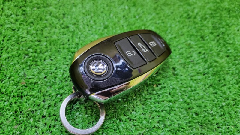 Ключ зажигания Volkswagen Touareg 7P5 CGR 2012 315 MHZ (б/у)