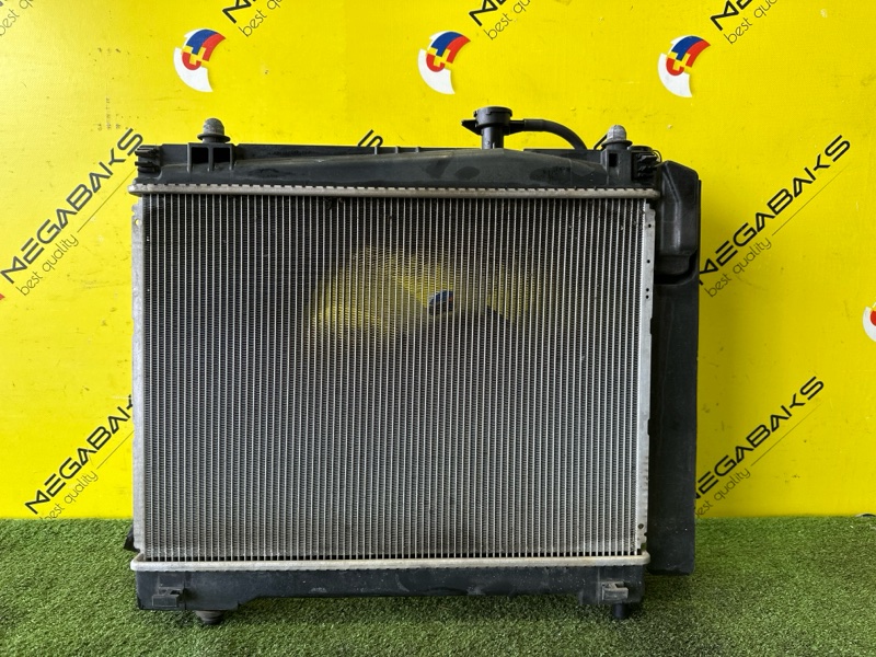 Радиатор основной Toyota Vitz NSP130 1NR-FE (б/у)