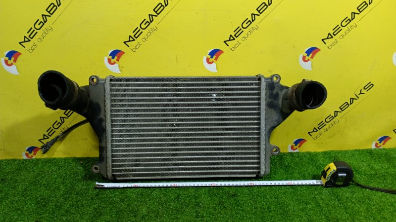Радиатор интеркулера Mitsubishi Canter FE70BS 4M42T (б/у)