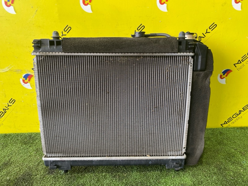 Радиатор основной Toyota Vitz KSP130 1KR-FE (б/у)