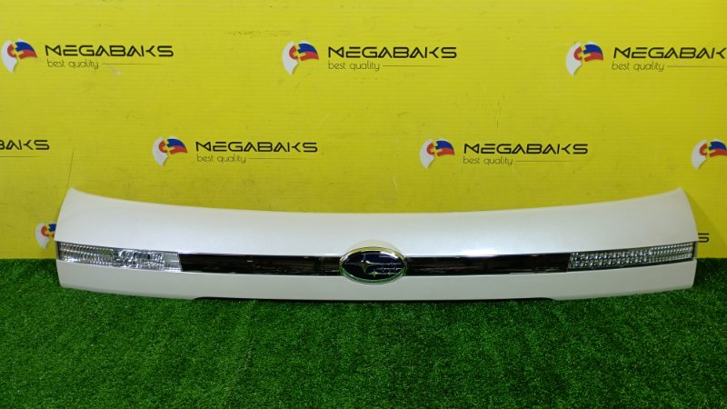 Накладка 5-й двери Subaru Legacy BP5 EJ203 2008 (б/у)