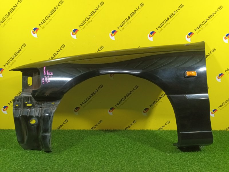 Крыло Lincoln Town Car FN145 переднее левое (б/у)