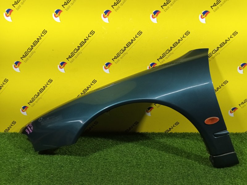 Крыло Mitsubishi Diamante F31A 6G73 1999 переднее левое (б/у)