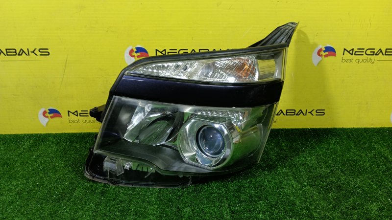 Фара Toyota Voxy ZRR70 левая 28-224 (б/у)