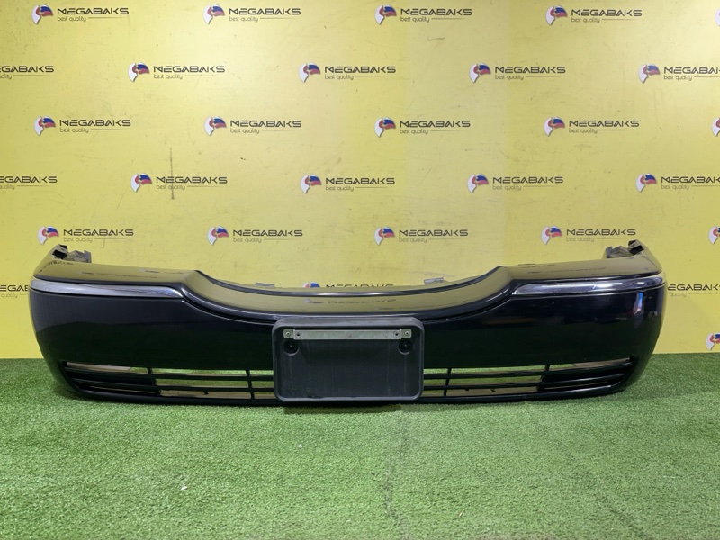 Бампер Lincoln Town Car FN145 передний (б/у)
