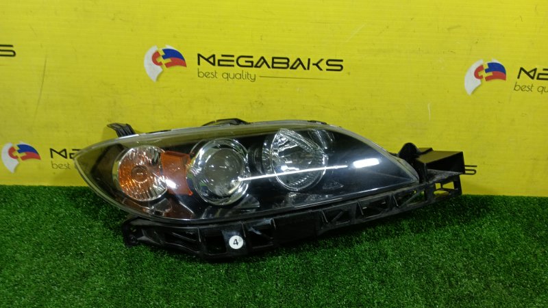 Фара Mazda Axela BK5P ZY 2004 правая P2690 (б/у)