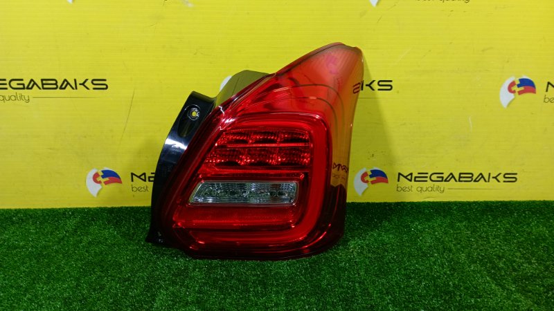 Стоп-сигнал Suzuki Swift ZC33S правый 220-59363 (б/у)