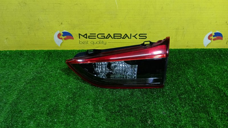 Стоп вставка Mazda Atenza GJ2FP правый 226-41957 (б/у)
