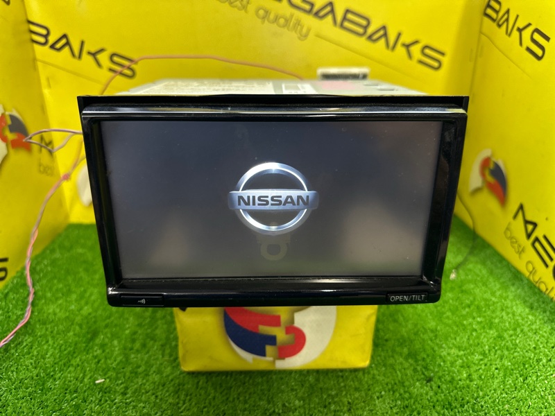 Магнитофон Nissan Leaf Qy-8205 (б/у)