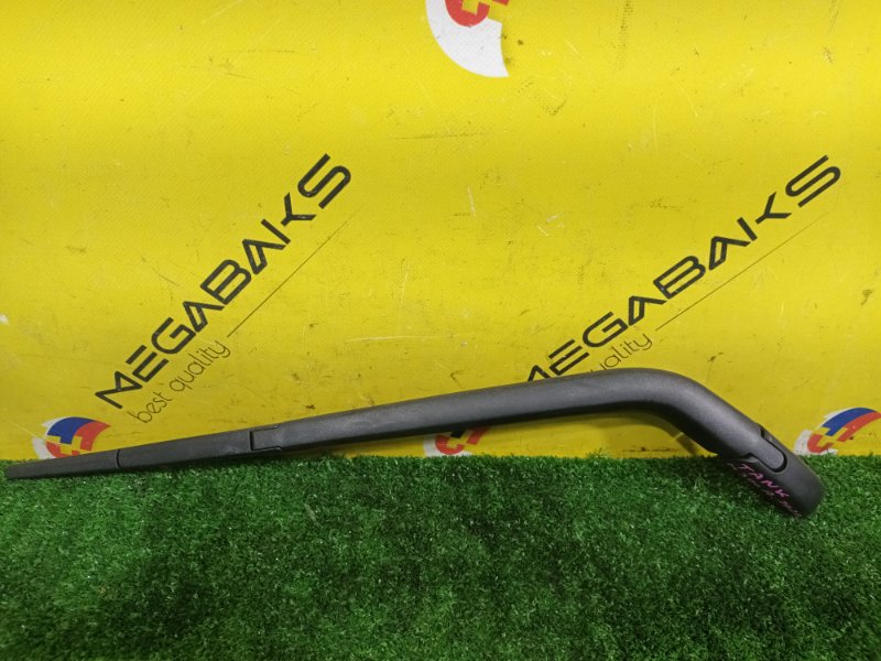 Дворник 5-й двери Toyota Tank M900A 1KR-FE 2020 (б/у)