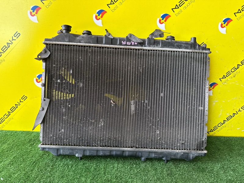 Радиатор основной NISSAN LARGO W30 KA24DE (б/у)