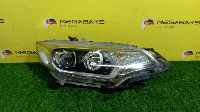 Фара HONDA FIT GP6 2015 правая W0350 (б/у)