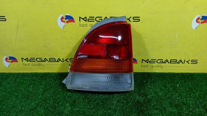 Стоп-сигнал TOYOTA STARLET EP95 4E-FE 1997 правый 10-85 (б/у)