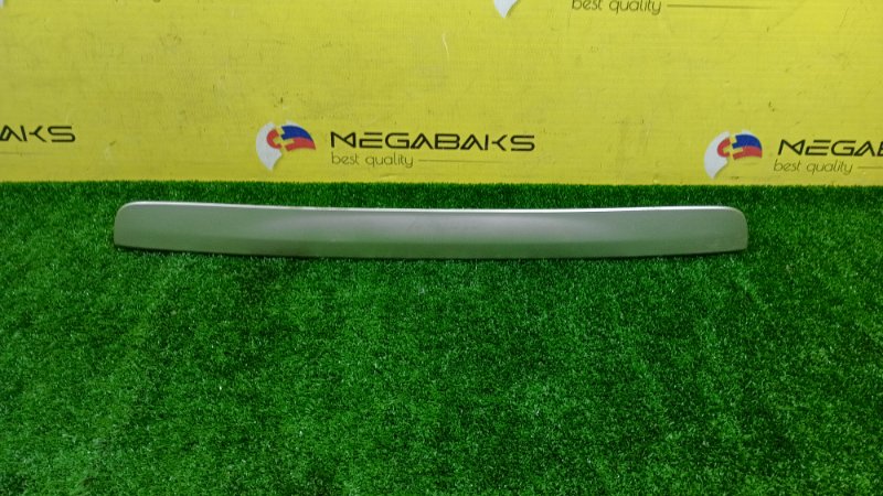 Накладка 5-й двери MAZDA DEMIO DW3W B3 2002 (б/у)