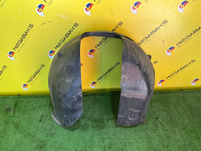 Подкрылок VOLVO V50 MW66 B5244S4 2006 передний левый (б/у)