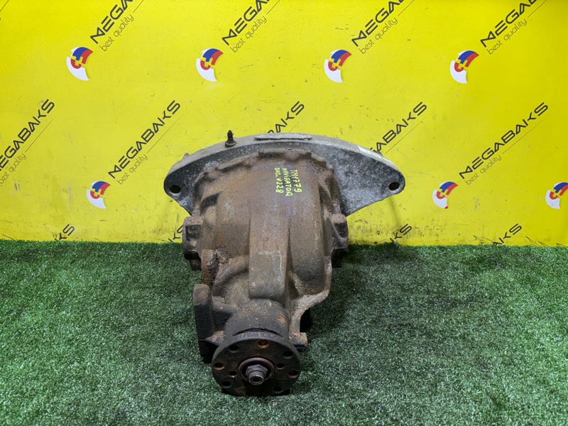 Редуктор LINCOLN NAVIGATOR U228 FORD INTECH 4V 2003 задний V523C (б/у)