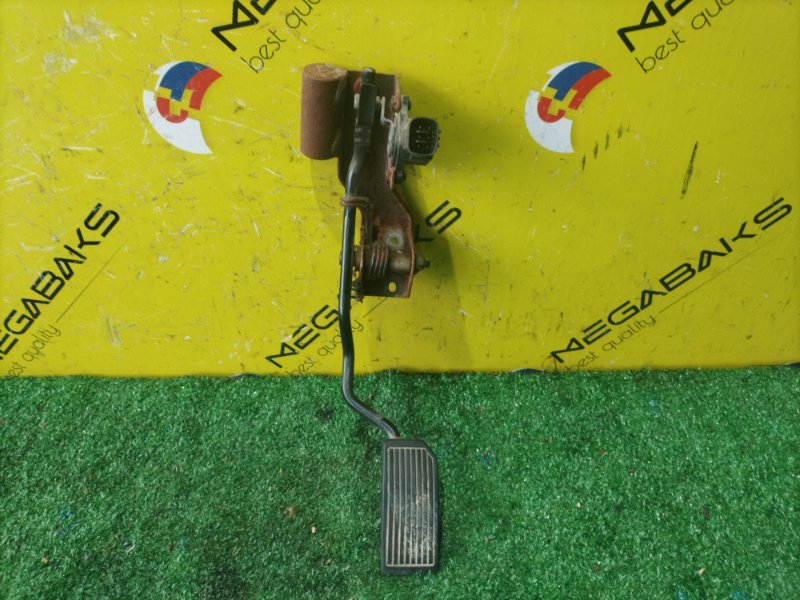 Педаль подачи топлива NISSAN EXPERT VW11 QG18DE 2004 (б/у)