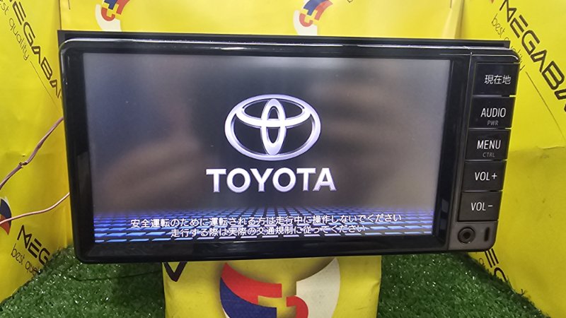 Магнитофон TOYOTA NSCD-W66 (б/у) Магнитофон TOYOTA NSCD-W66 (б/у)