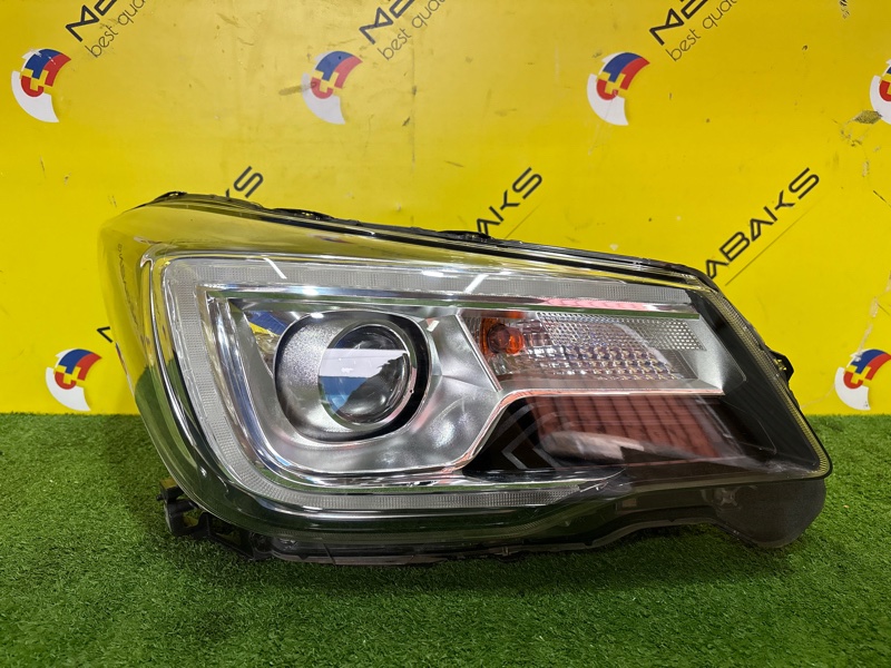Фара SUBARU FORESTER SJ правая 100-60311 (б/у)