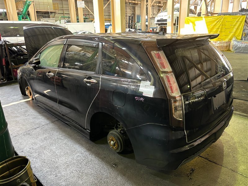 Спойлер HONDA STREAM RN6 R18A 2010 (б/у)