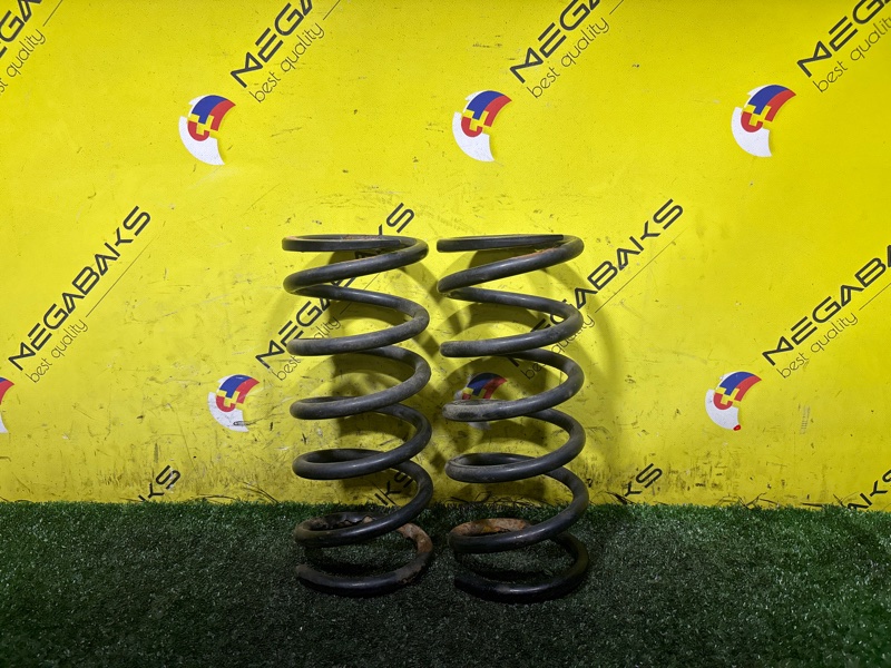 Пружина TOYOTA VOXY ZRR75 3ZR-FAE 2012 задняя (б/у)