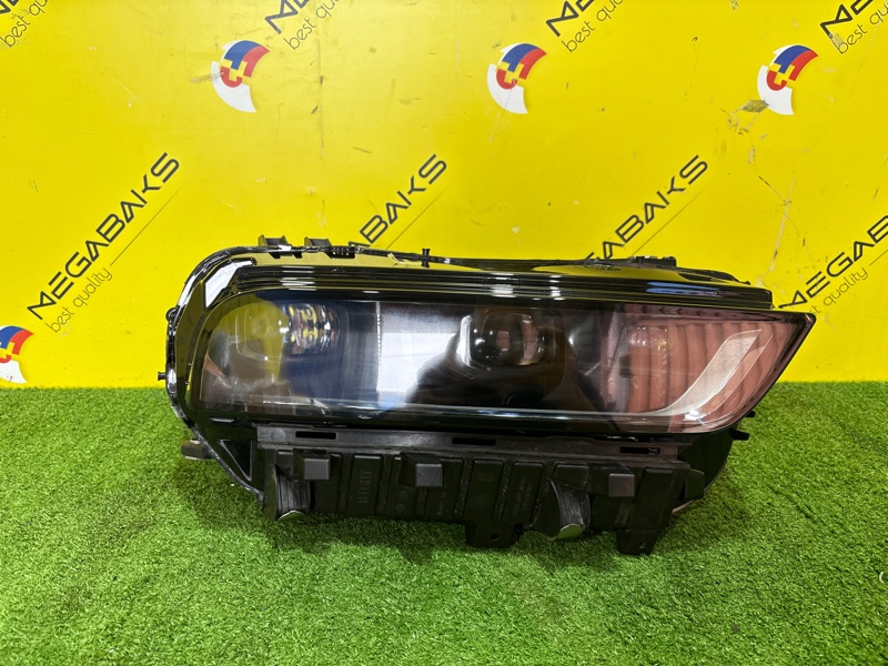 Фара BMW X7 (G07) G07 передняя правая (б/у)