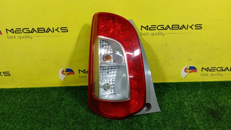 Стоп-сигнал TOYOTA PASSO KGC30 левый 220-51397 (б/у)