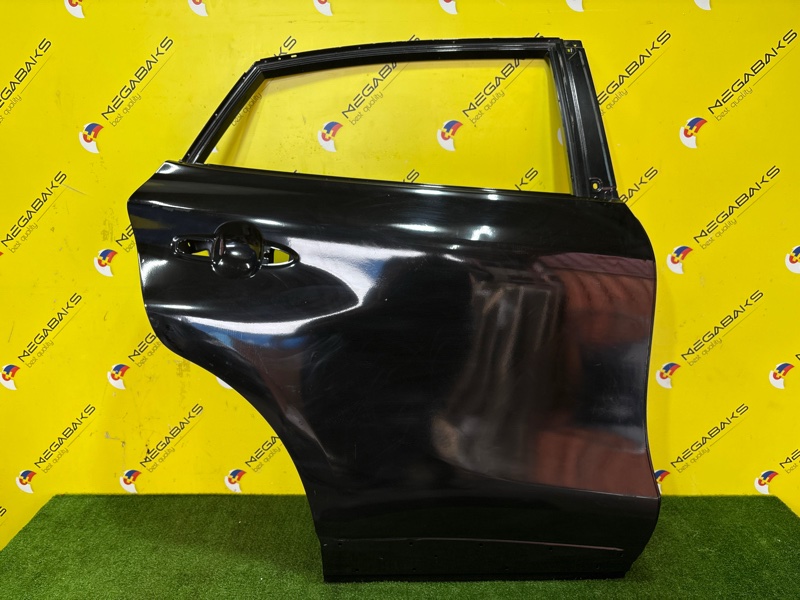 Дверь TOYOTA HARRIER AXUH80 задняя правая (б/у)