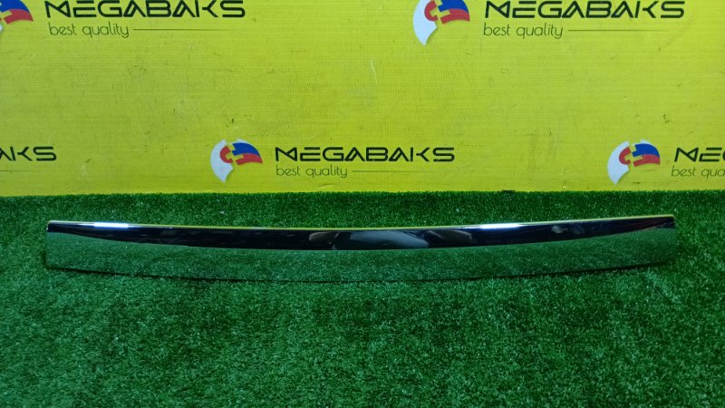 Накладка на багажник SUBARU IMPREZA GE2 EL154 2010 (б/у)