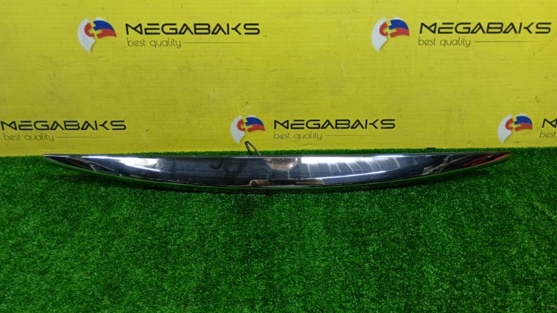 Накладка на багажник NISSAN SKYLINE V36 VQ25HR 2010 (б/у)