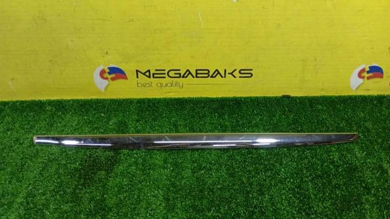 Накладка на багажник NISSAN TEANA J31 VQ23DE 2006 (б/у)
