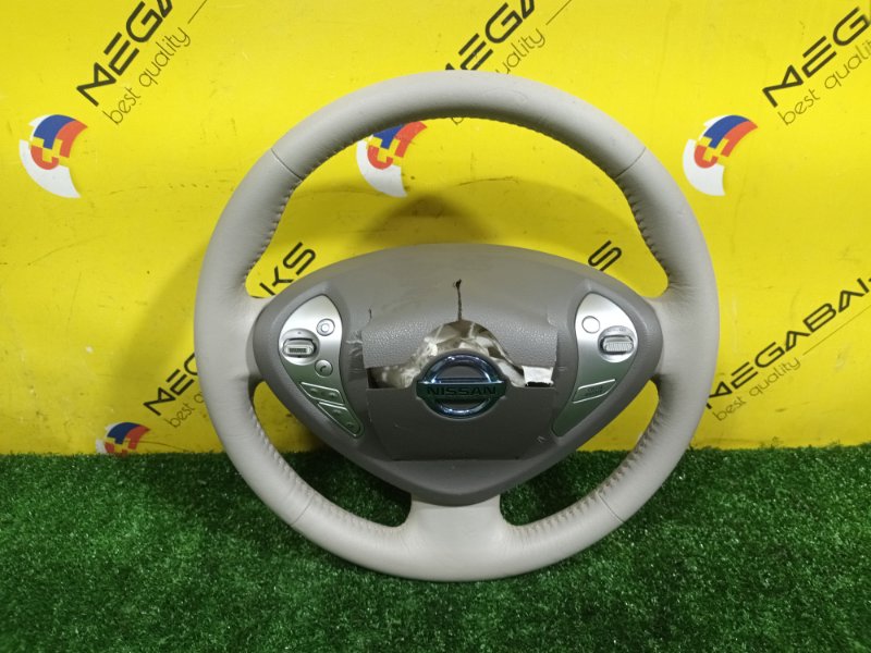 Руль NISSAN LEAF ZE0 EM61 2011 (б/у)