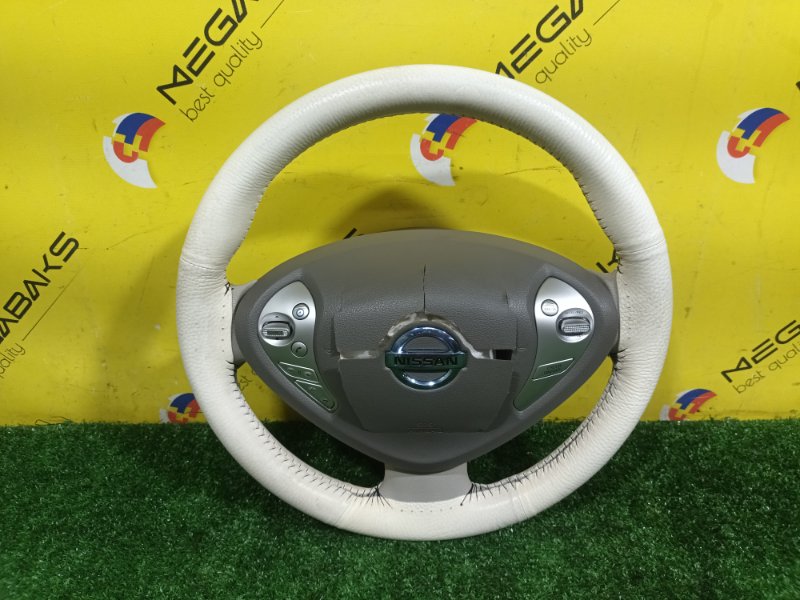 Руль NISSAN LEAF ZE0 EM61 2011 (б/у)
