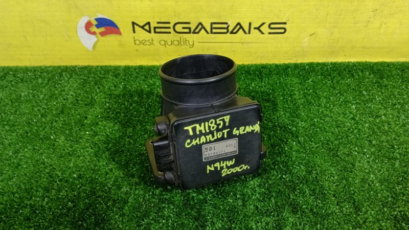 Расходомер воздушный MITSUBISHI CHARIOT GRANDIS N94W 4G64 2000 501 (б/у)
