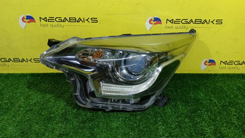 Фара TOYOTA RACTIS NCP120 2015 левая 52-275 (б/у)