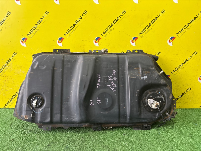 Бензобак TOYOTA VOXY ZRR75 3ZR-FAE 2012 (б/у)