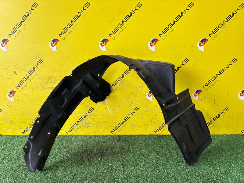 Подкрылок MITSUBISHI DIAMANTE F31A 6G73 1999 передний правый (б/у)