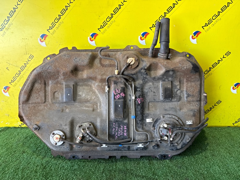 Бензобак MITSUBISHI LANCER CEDIA CS5W 4G93 4wd (б/у)