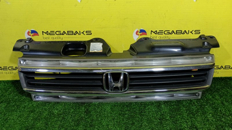 Решетка радиатора HONDA STEP WAGON RF4 K20A 2004 (б/у)