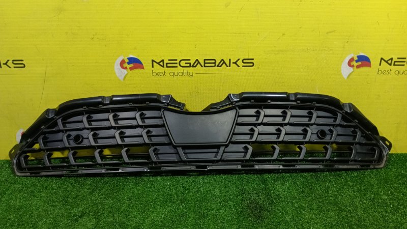 Решетка бамперная TOYOTA YARIS CROSS MXPJ15 M15A-FXE 2020 (б/у)