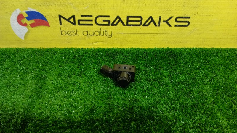 Датчик парктроника TOYOTA YARIS CROSS MXPJ15 M15A-FXE 2020 передний правый CA299 (б/у)