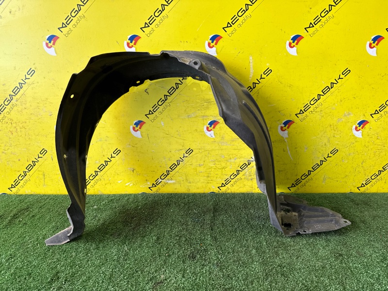 Подкрылок TOYOTA VITZ NSP135 1NR-FE 2014 передний левый (б/у)